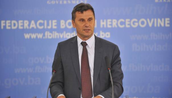 Urgencija Novalića: Na Domu naroda odluka o povećanju penzija