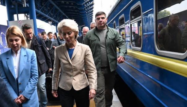 Ursula von der Leyen stigla u Kijev