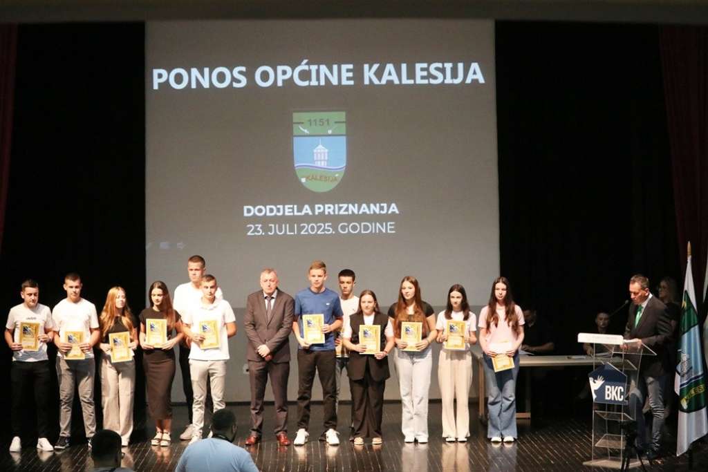 Uručena 84 priznanja "Ponos Općine Kalesija" odličnim učenicima