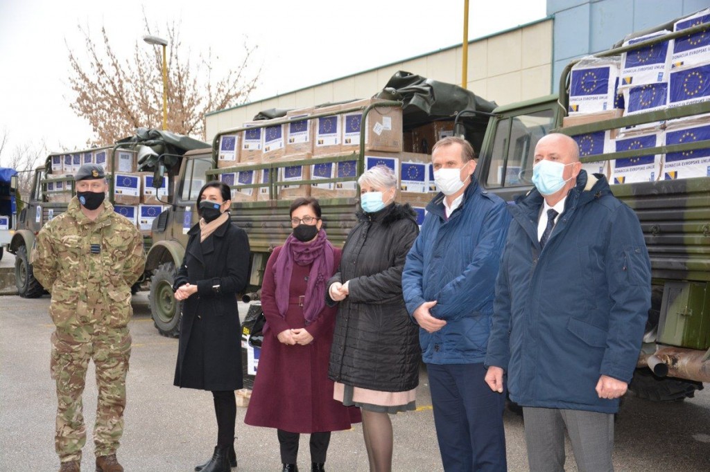 Uručena donacija medicinske opreme zdravstvenim ustanovama TK