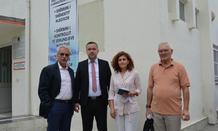 Uručena novčana pomoć prikupljena u akciji 'Pomoć narodu Albanije'