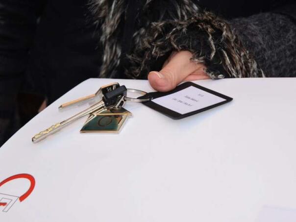 Uručeni ključevi stanova novim stanovnicima Vogošće, porodicama pripadnika boračke populacije