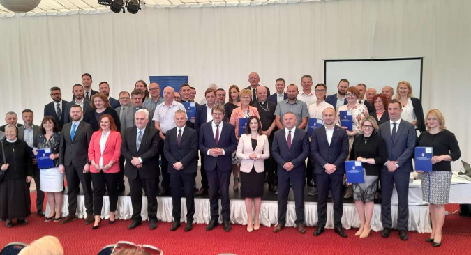 Uručeni ugovori prekogranične suradnje Hrvatska-Srbija
