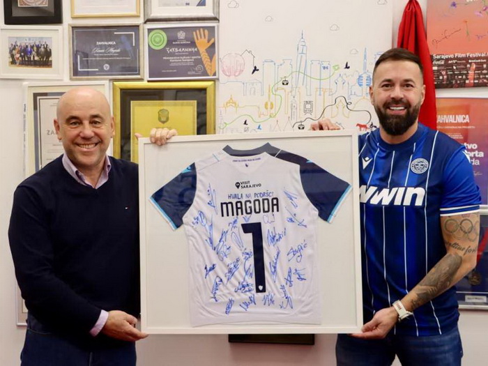 Uručeno priznanje ministru Magodi za podršku FK Željezničar