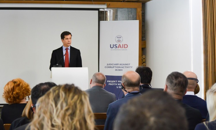 USAID-ova podrška hrabrim i odgovornim tužiocima