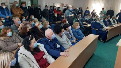 USK: Najavljen generalni štrajk svih zaposlenih u zdravstvu