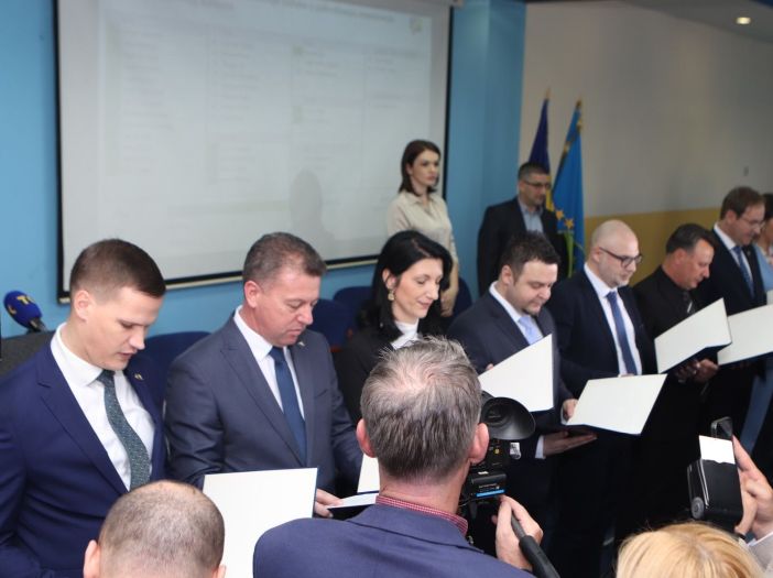Uskoro objava podataka o zaposlenim u institucijama TK: Ovo je imovina političara!