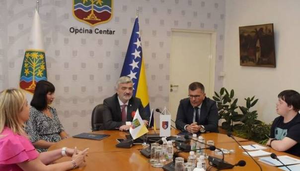 Uskoro počinje rekonstrukcija travnjaka na stadionu „Asim Ferhatović Hase“