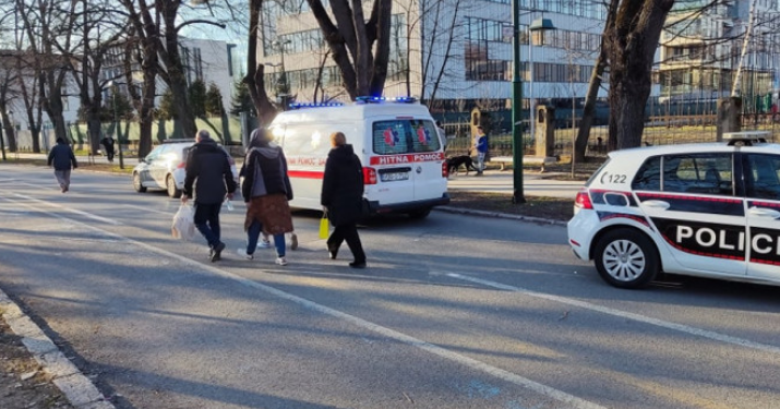 Usred dana na Vilsonovom oborili mladića s bicikla pa ga udarali nogama