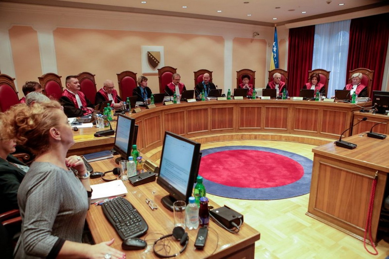 Ustavni sud BiH o Dodikovom zahtjevu o zastavi