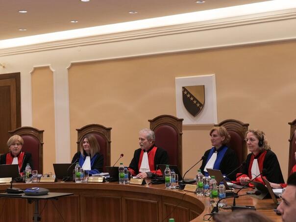Ustavni sud BiH prethodni saziv Vlade RS proglasio neustavnim