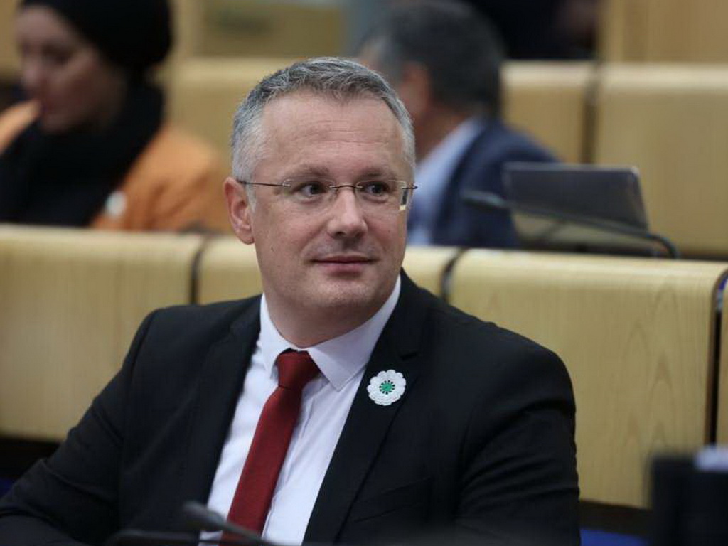 Obilježja i termini u nekim kantonima protivni Ustavu FBiH