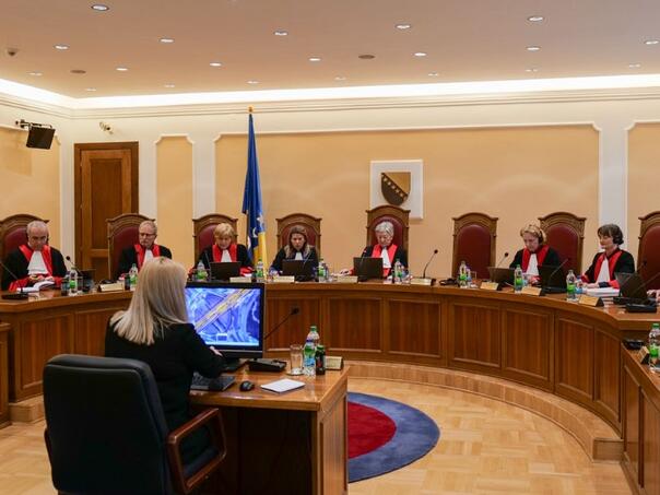 Ustavni sud: RTRS kroz pretplatu oštetio BHRT