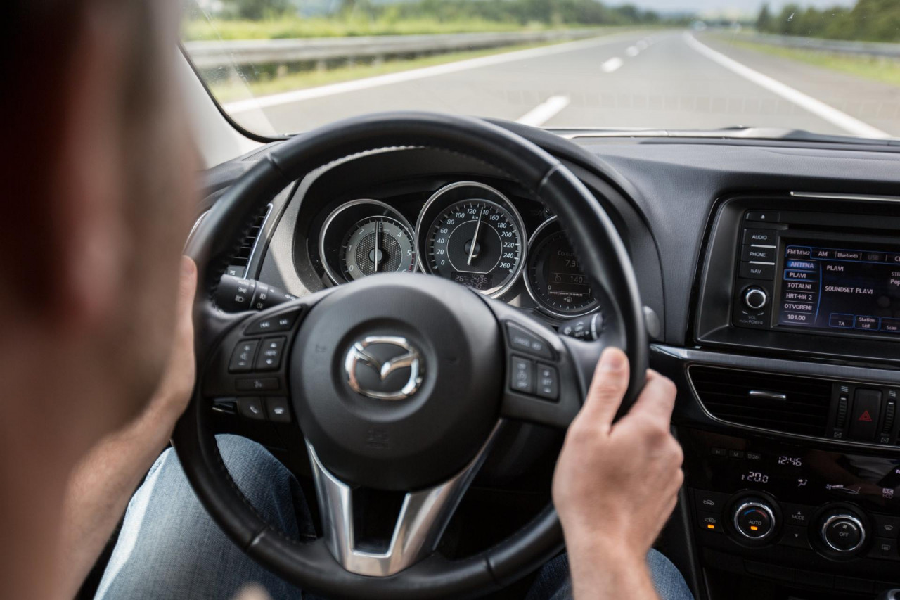 Uštedite do 4 KM na svakih 100 kilometara: Ova brzina čini razliku