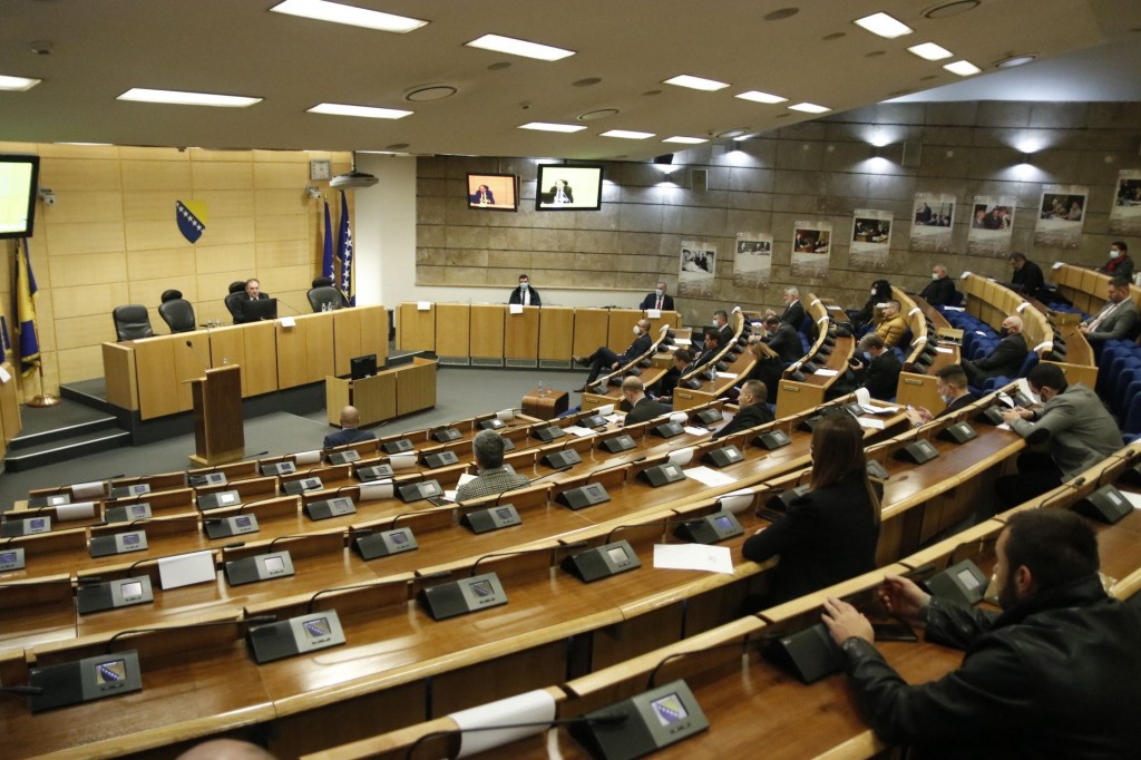 Usvojen zakon: Ograničava se rast cijena struje?