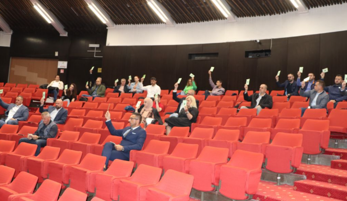 Usvojena odluka: O opozivu Hadžibajrića 23. jula