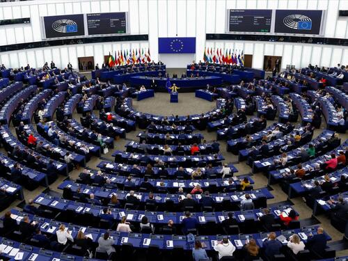 Usvojena prva pravila EU o borbi protiv nasilja nad ženama, ovo su detalji!