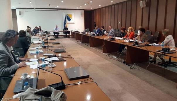 Usvojeni amandmani o povećanju osnovice plate u institucijama BiH