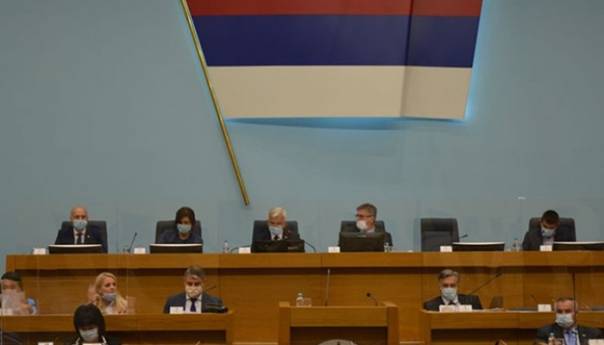 Usvojeni zaključci: Ukinuti visokog predstavnika i mirni razlaz u BiH
