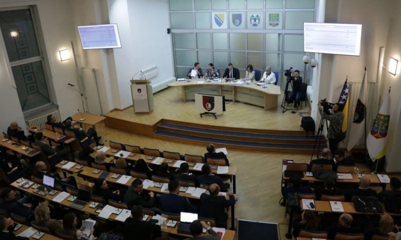 Usvojeno 15 zaključaka za poboljšanje zdravstva u KS