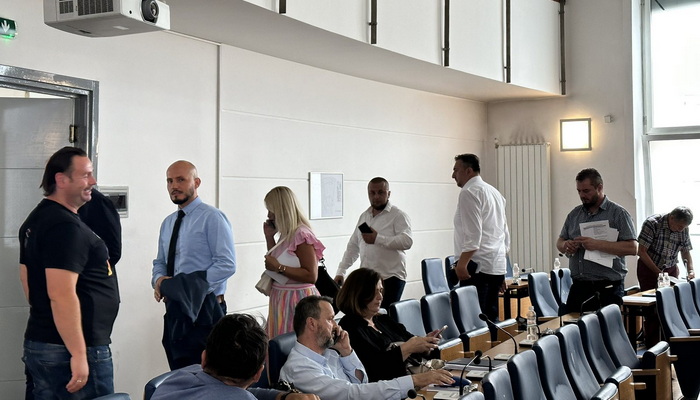 Usvojeno: Referendum o opozivu Mandića 17. septembra