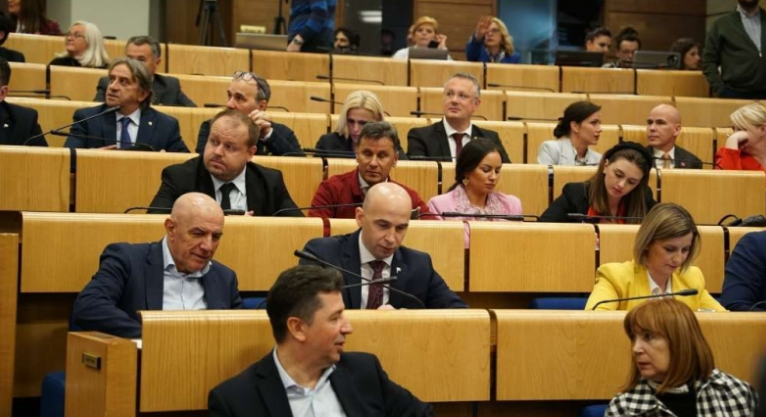 Usvojen Prijedlog zakona o zaštiti civilnih žrtava rata u FBiH