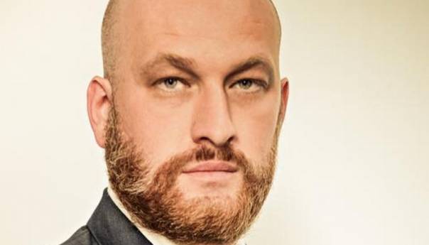 Usvojiti zakon koji će trenerima i vrhunskim sportistima omogućiti plate