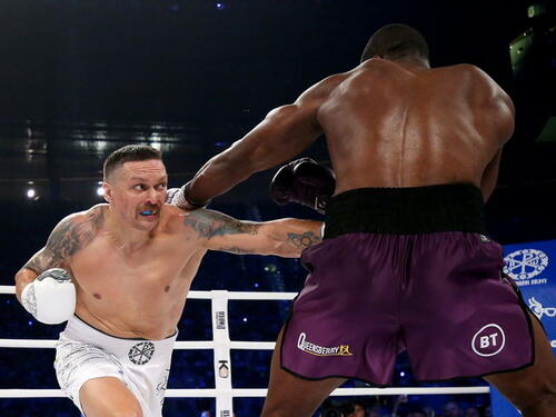 Usyk odbranio titulu prvaka svijeta