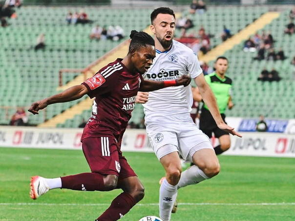 Utakmica Sarajevo - Radnik ipak u noćnim satima