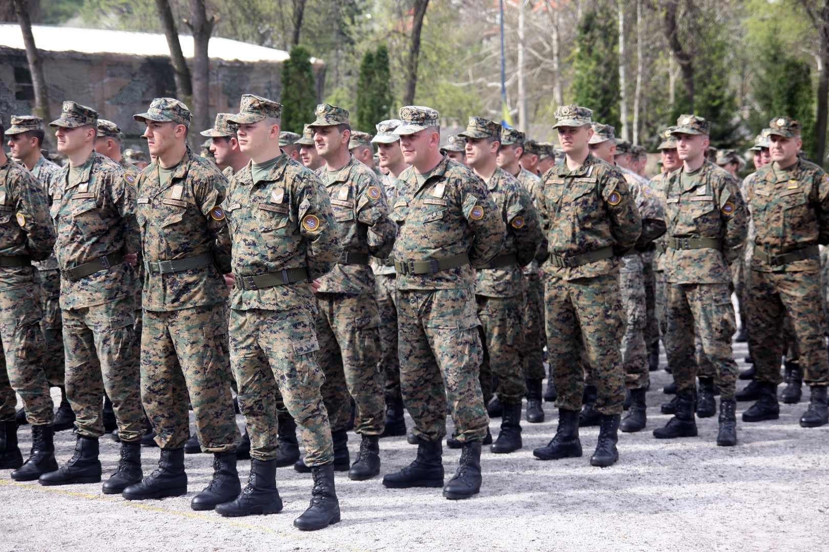 Uviđaj u kasarni Oružanih snaga BiH, nestalo 25 pištolja