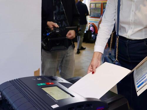 Uvođenje skenera na izbore: Listić za 45 sekundi, rezultati za minut i pol