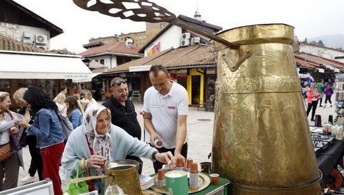 Uz 'Kafu na Baščaršiji' zvanično počela ljetnja turistička sezona