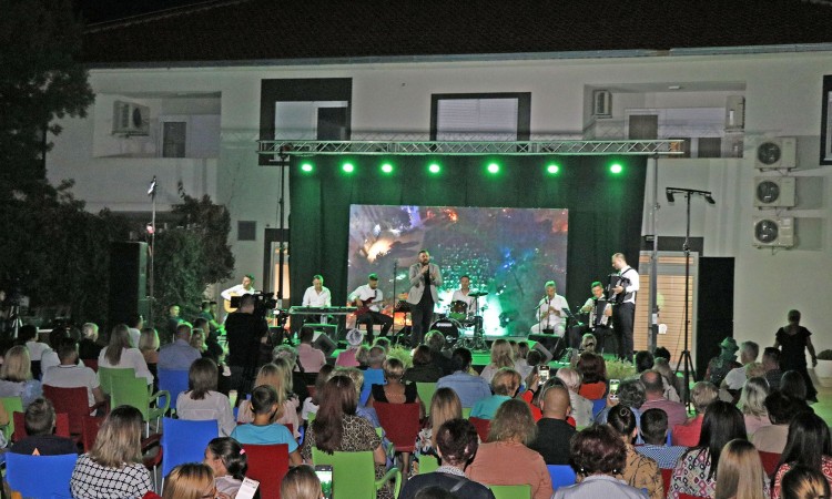 Uz zvuke sevdaha spuštena zavjesa na 'Mostarsko ljeto'