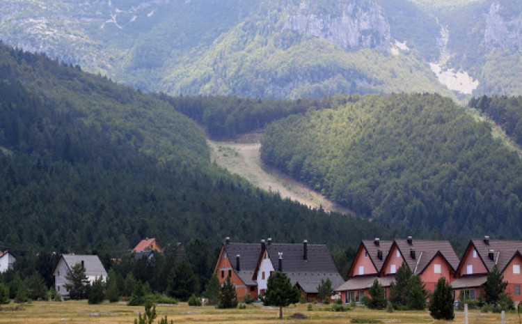 Užas kod Posušja: U vikendici pronađeno osam mrtvih