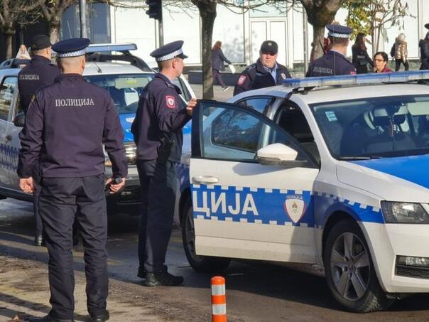 Užas u Banja Luci: Policija tvrdi da je progutao paketić droge i preminuo?