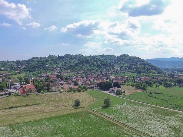 Užas u Hrvatskoj: Držao 61-godišnjaka kao roba u štali