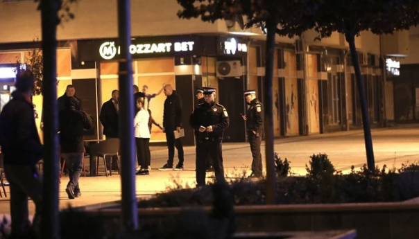 Užas u Istočnoj Ilidži: Na pločniku pronađeno tijelo muškarca