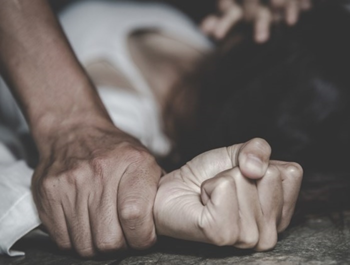 Užas u Italiji: Sedmorica silovala 13-godišnjakinju, njenoga dečka natjerali da gleda