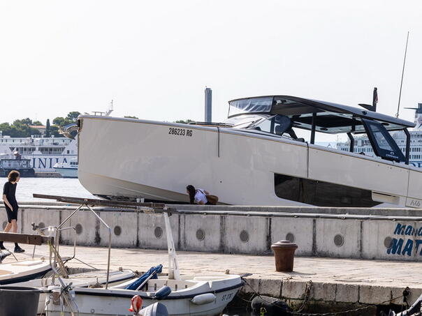 Užas u Splitu: Brod se zakucao u obalu, ljudi panično bježali