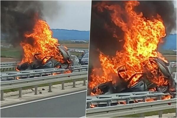 Užas u Srbiji: Vozio suprotnom trakom, udario drugo auto i zapalio se