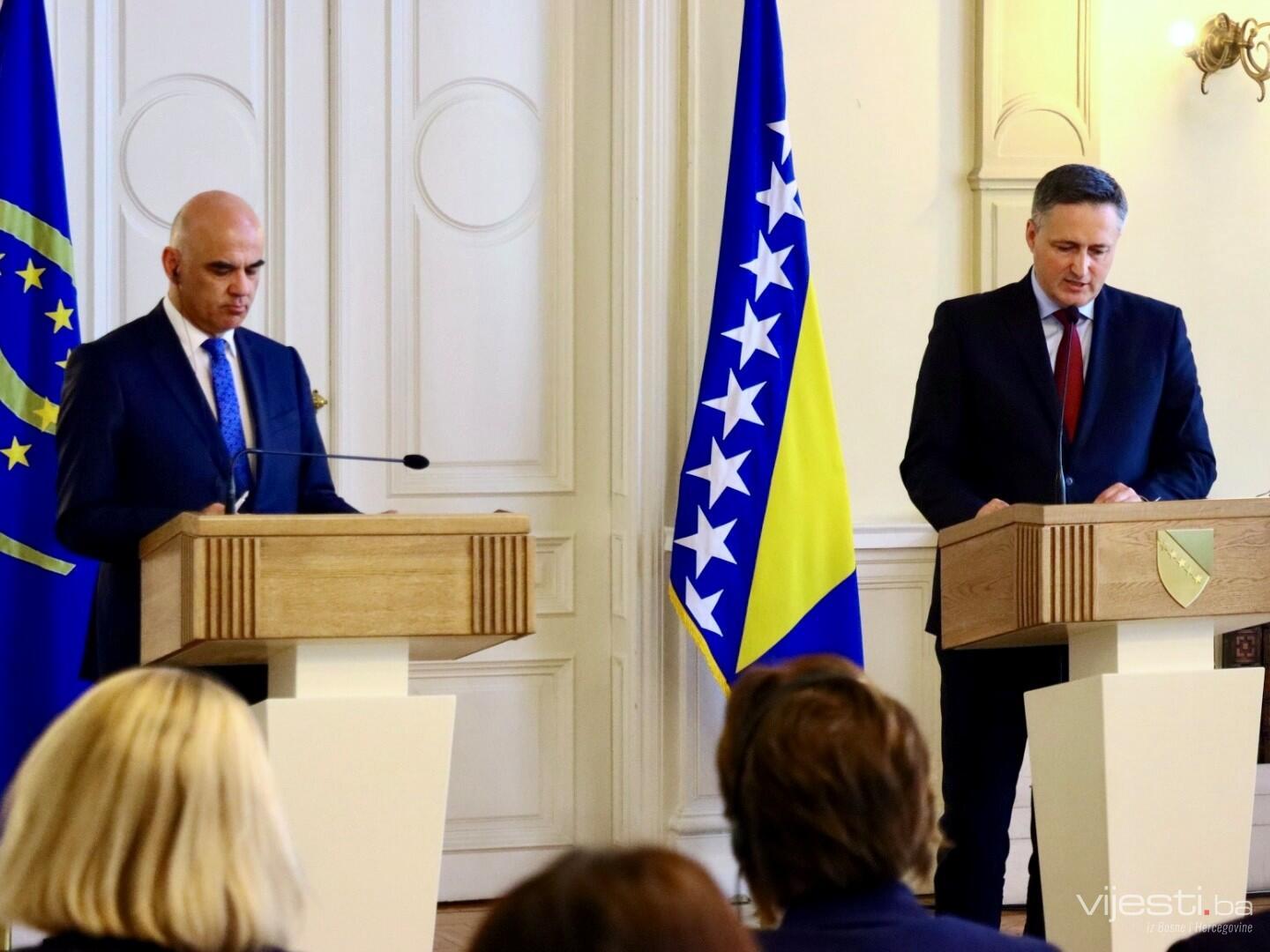 Uživo: Obraćanje Alaina Berseta nakon sastanka s članovima Predsjedništva BiH