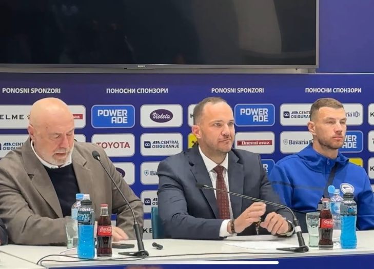 Uživo: Obraćanje Barbareza i Džeke nakon plasmana na Mundijal