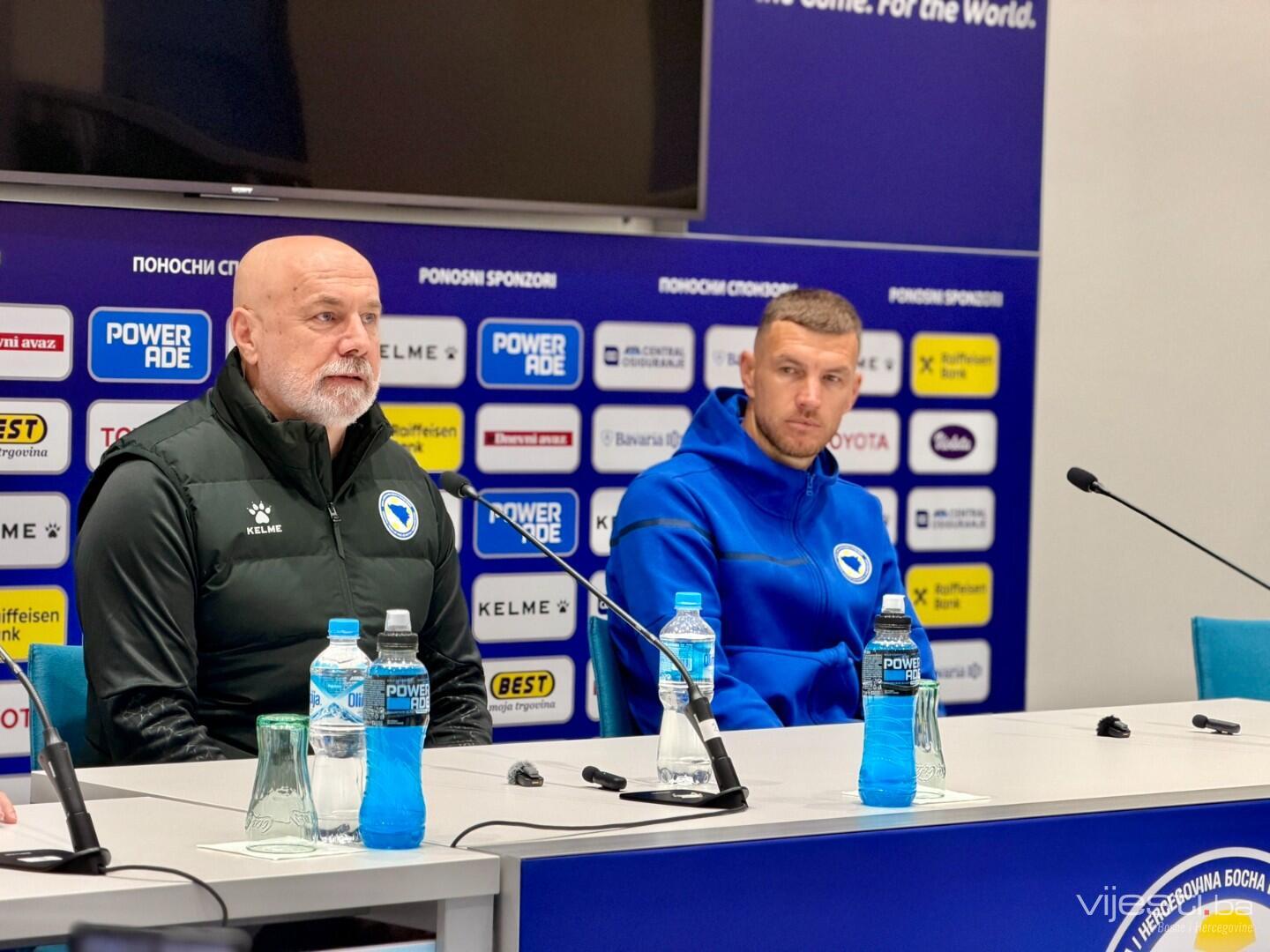 Obraćanje Barbareza i Džeke uoči duela s Rumunijom