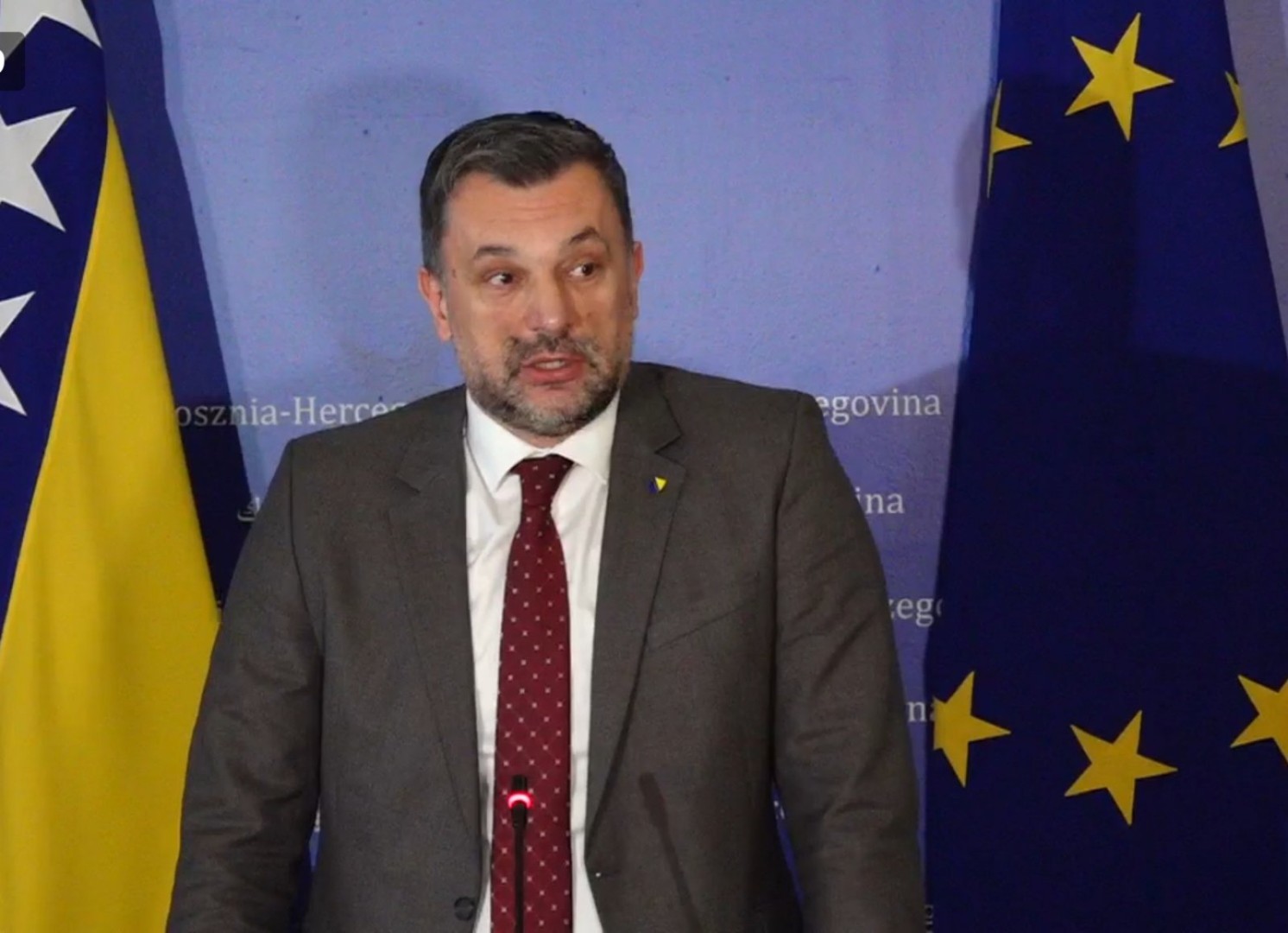 Video: Obraćanje nakon sastanka o izmjenama Ustava