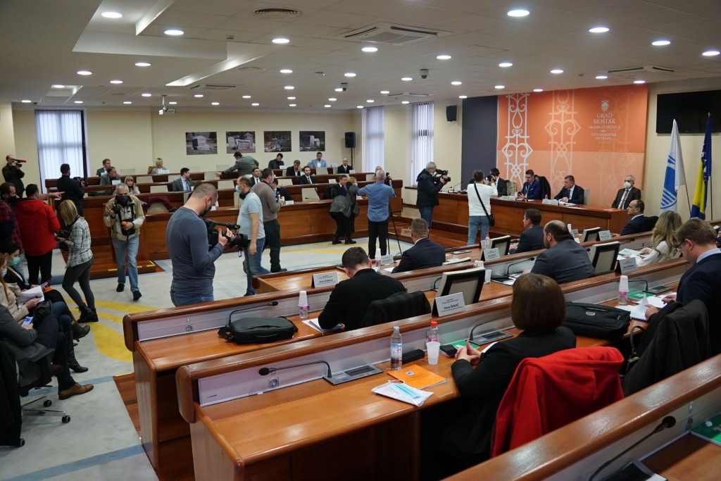Uživo / Nakon duge pauze vijećnici se vratili na sjednicu GV Mostara