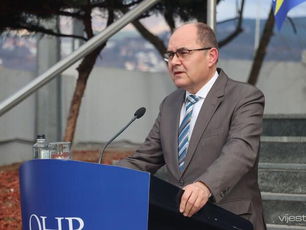 Video: Obraćanje Christiana Schmidta