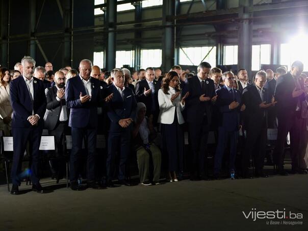 UŽIVO: Pratite komemoraciju u Potočarima, obraćaju se brojni govornici