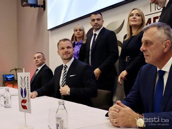 Uživo: Pratite obraćanja nakon formiranja novog pokreta u RS