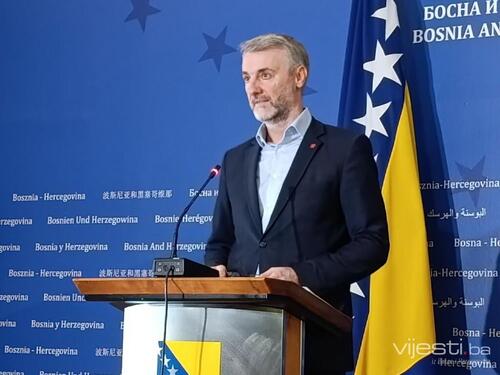 Uživo: Pratite obraćanje ministra Forte povodom protesta prevoznika