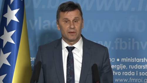 Uživo: Pratite obraćnje premijera FBiH Fadila Novalića
